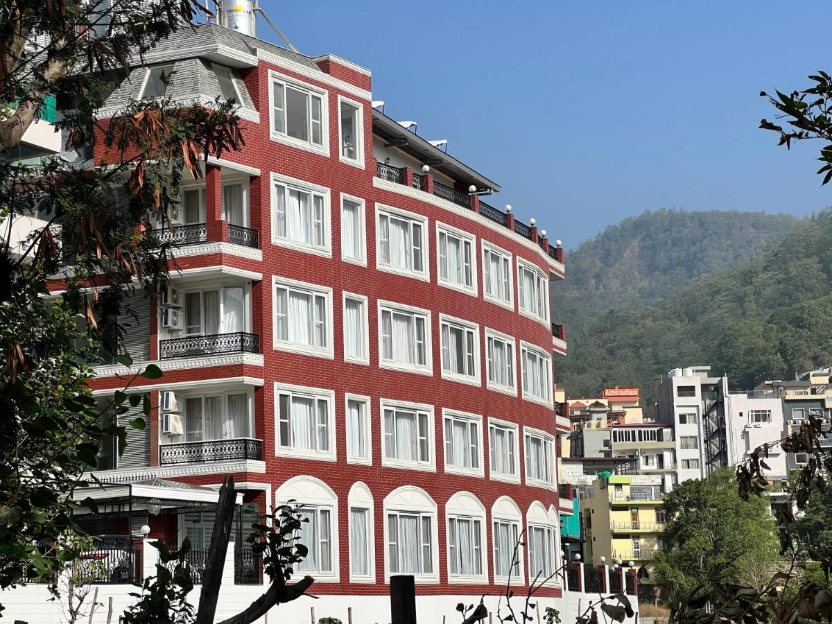 Terrakotta Rishikesh Hotel Bagian luar foto