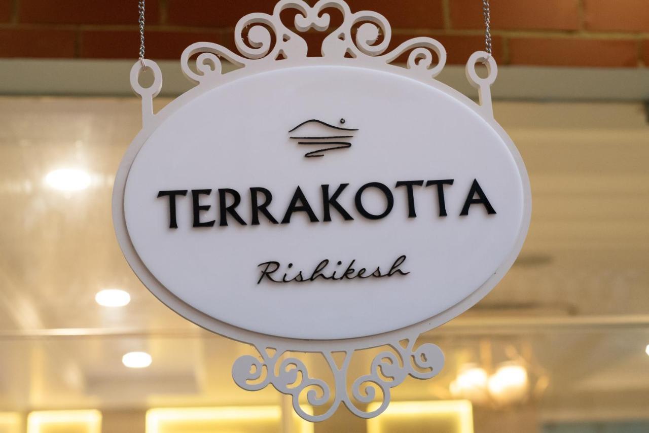 Terrakotta Rishikesh Hotel Bagian luar foto