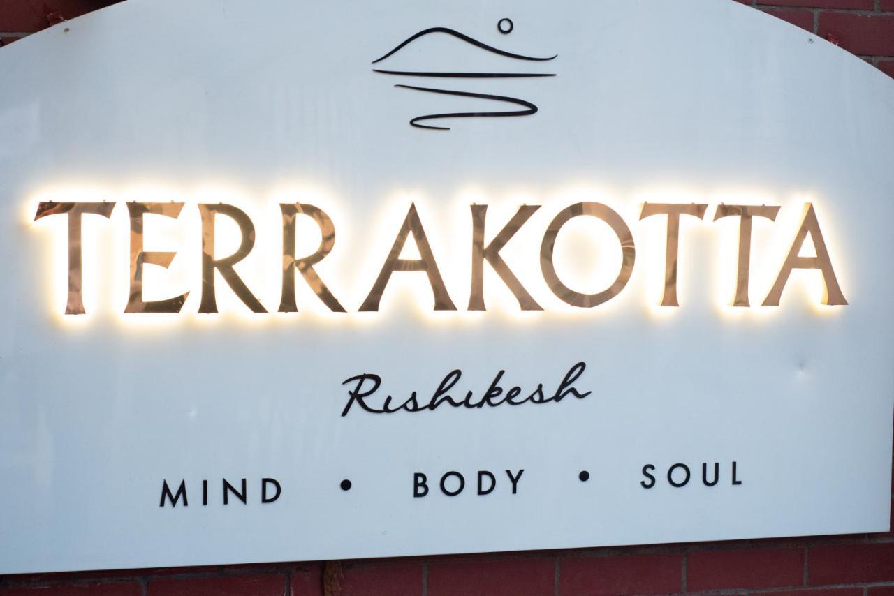Terrakotta Rishikesh Hotel Bagian luar foto