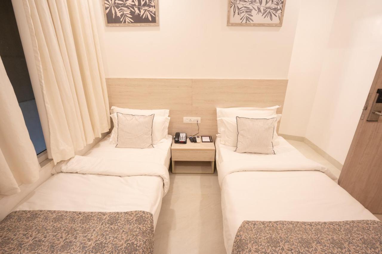Terrakotta Rishikesh Hotel Bagian luar foto